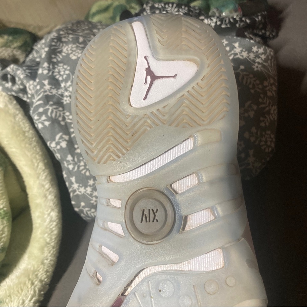 Jordan Jumpman Two treys
